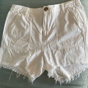 Aerie size L white cotton shorts